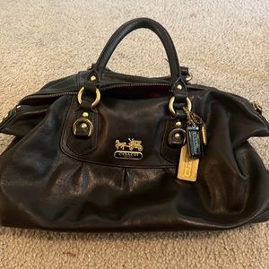 Coach leather bag with detachable strap